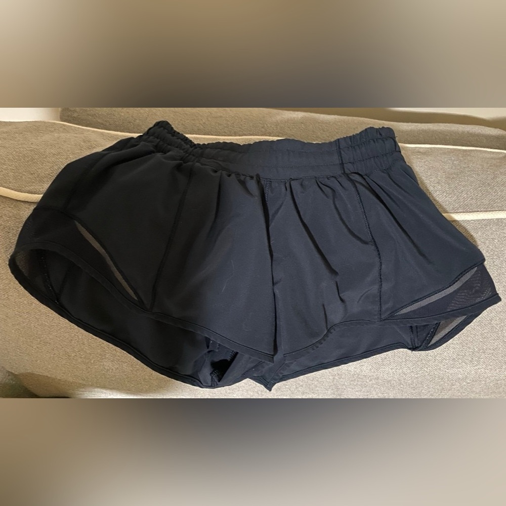 Lululemon Hotty Hot Low-Rise Navy Nylon/Elastane Athletic Shorts size 2